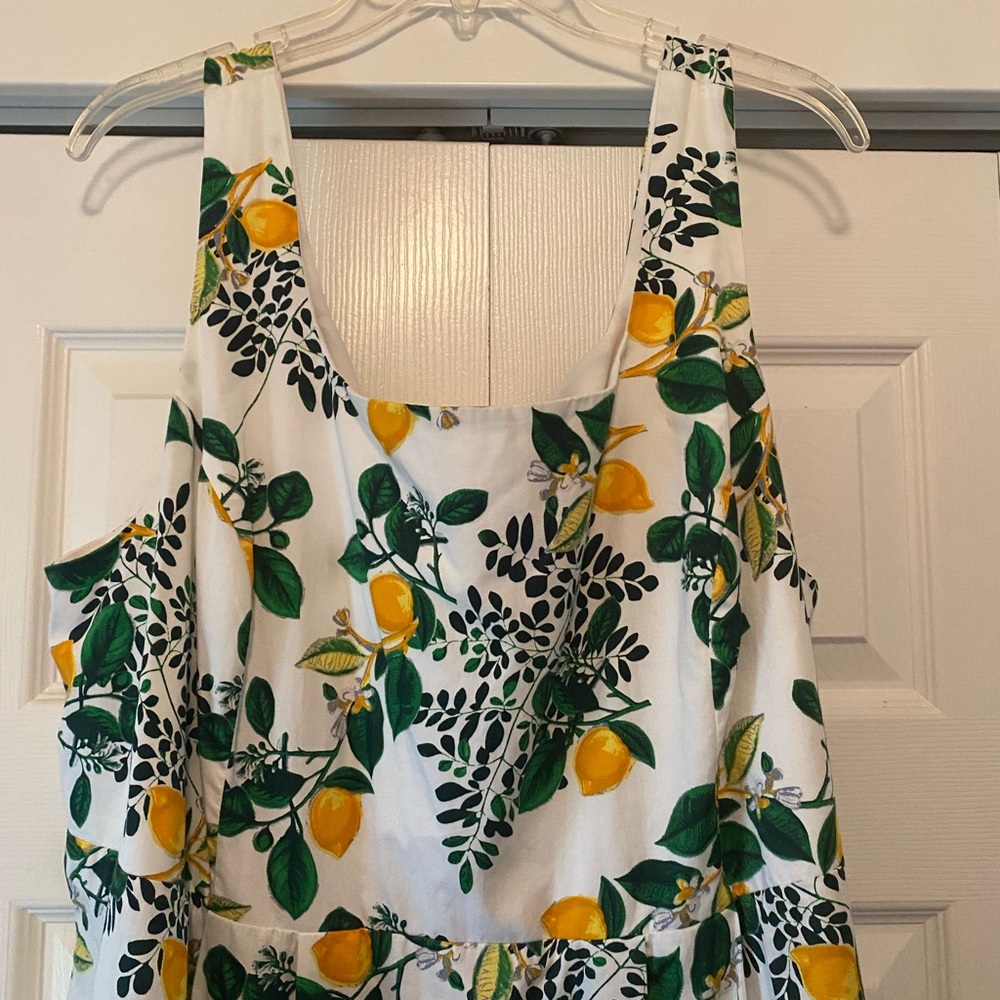 Roz & Ali White Midi Dress with Lemon Print